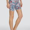 Tennis Tail Activewear Shorts | Moxie 6.5" Short - Beach Leopard