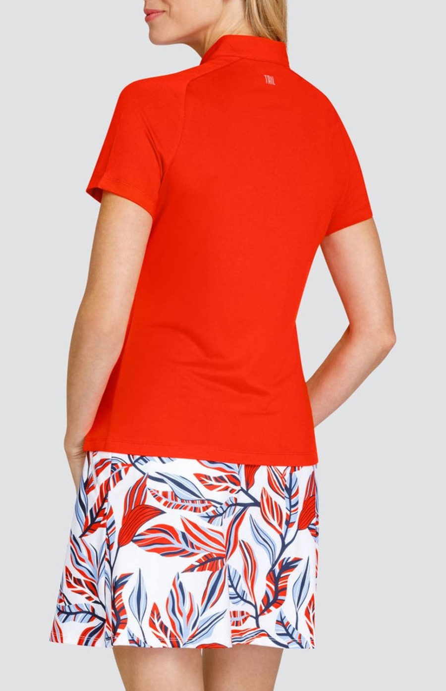 Golf Tail Activewear Short Sleeve | Enriquetta Top - Cherry Tomato
